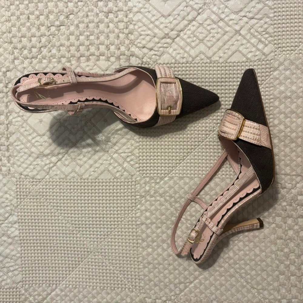 Vintage Pink and Brown Designer J. Vincent Buckle Slingback heels